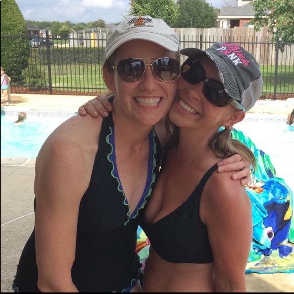 Hi! I’m Kristen. - Picture 5 of 8